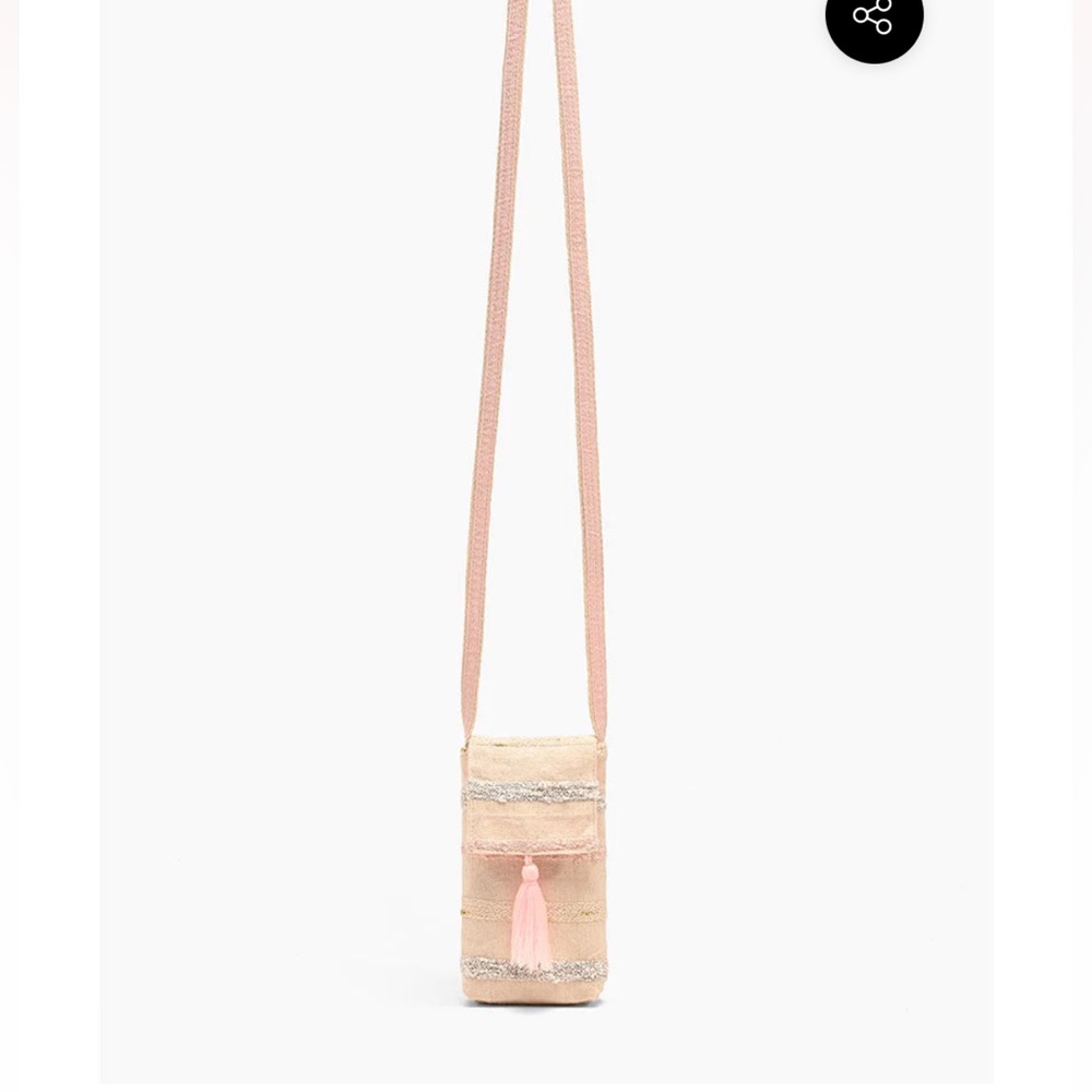 America & Beyond rose gold sunglass/cell phone holder